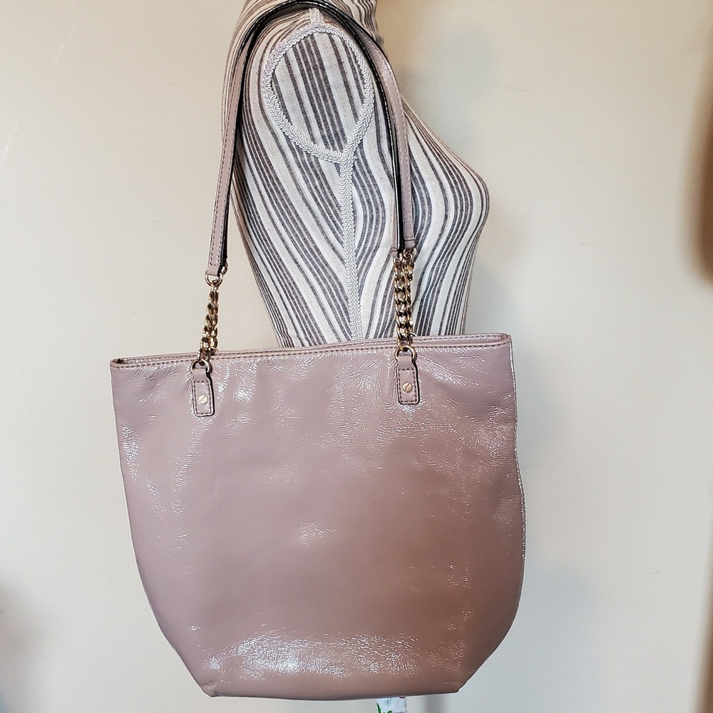 Michael Kors Womens Taupe‎ Patent Leather Chain Tote Bag Mauve Gold Hardware